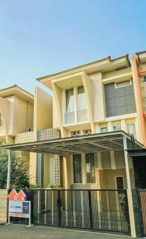Disewa Rumah di Boulevard sebrang mall living world