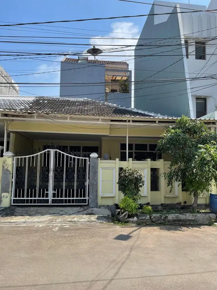 DIJUAL CEPAT! Rumah Muara Karang 8 x 15 Kosongan