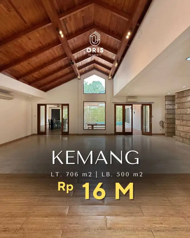 Rumah  Tropical Villa Resort Ada Pool Di Kemang Jakarta Selatan