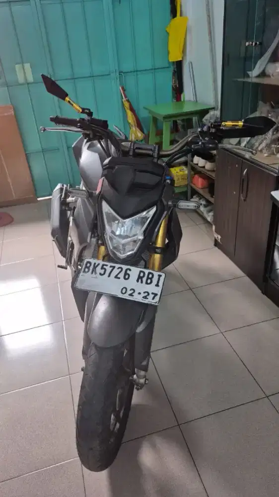 DIJUAL CB 150R 2022, ODOMETER 19RB LENGKAP SURAT