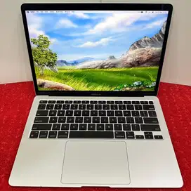 Macbook Air 13 inch Retina,2020 M1 MGN93