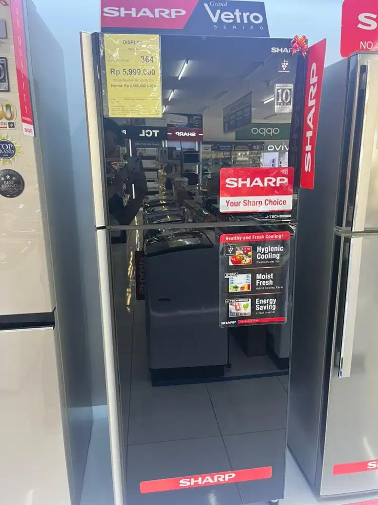 Ex Display Sharp Kulkas 2 pintu bisa cicilan