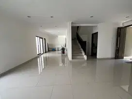 sewa rumah cluster btari di Summarecon bandung