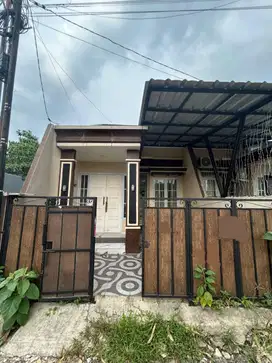 Jual Over Kredit rmh 75JT dkt Alun alun GDC @Perum Barokah Residence