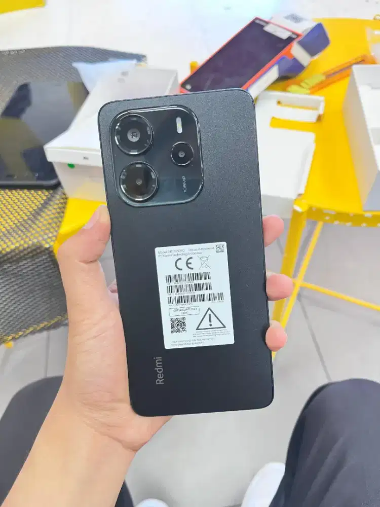 REDMI NOTE 14 5G 8/256GB CICILAN 0% UPTO 24 BULAN