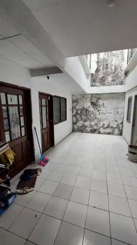 Dijual Rumah KOST masih AKTIF, Grogol Jakbar