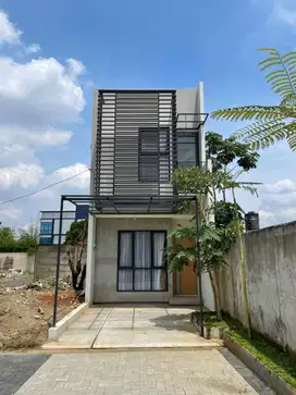 Rumah 2 Lantai Bebas Banjir di Depok