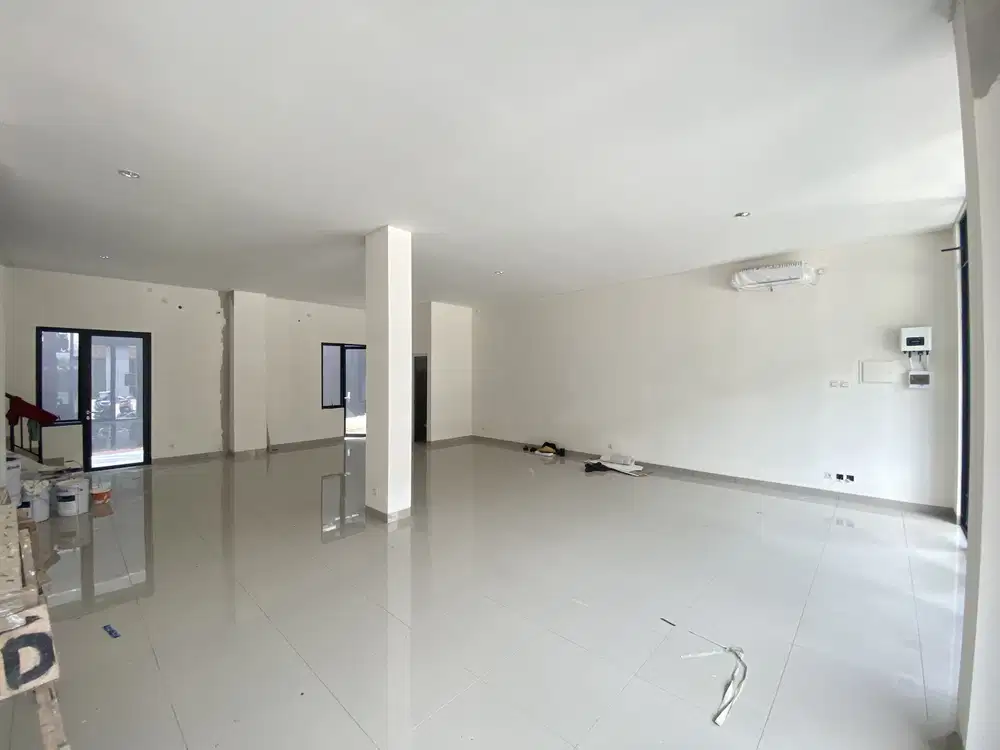 Disewakan Ruko Lebar 9 di Gading Serpong 2 Lantai