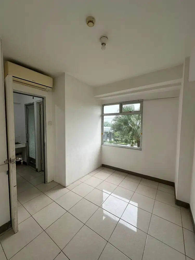 Apartemen Green Bay Pluit Tipe 2 BR Unfurnished View Kolam Siap Huni