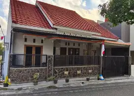 Rumah Minimalis 800 Jta an Tengah Kota Malang