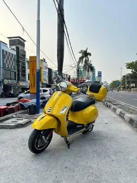Piaggio Vespa GTS 150 I-GET ABS 2021