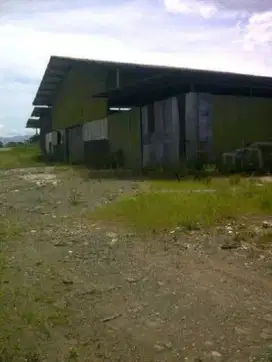 Tanah Di Soekarno Hatta - Henny