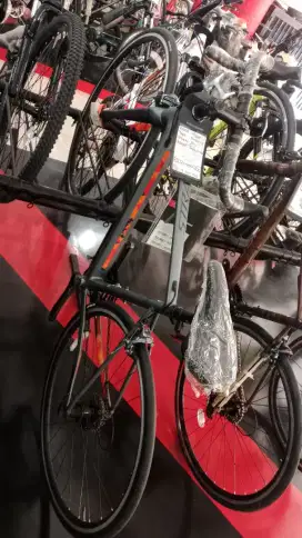POLYGON STRATTOS S4 BISA CICIL