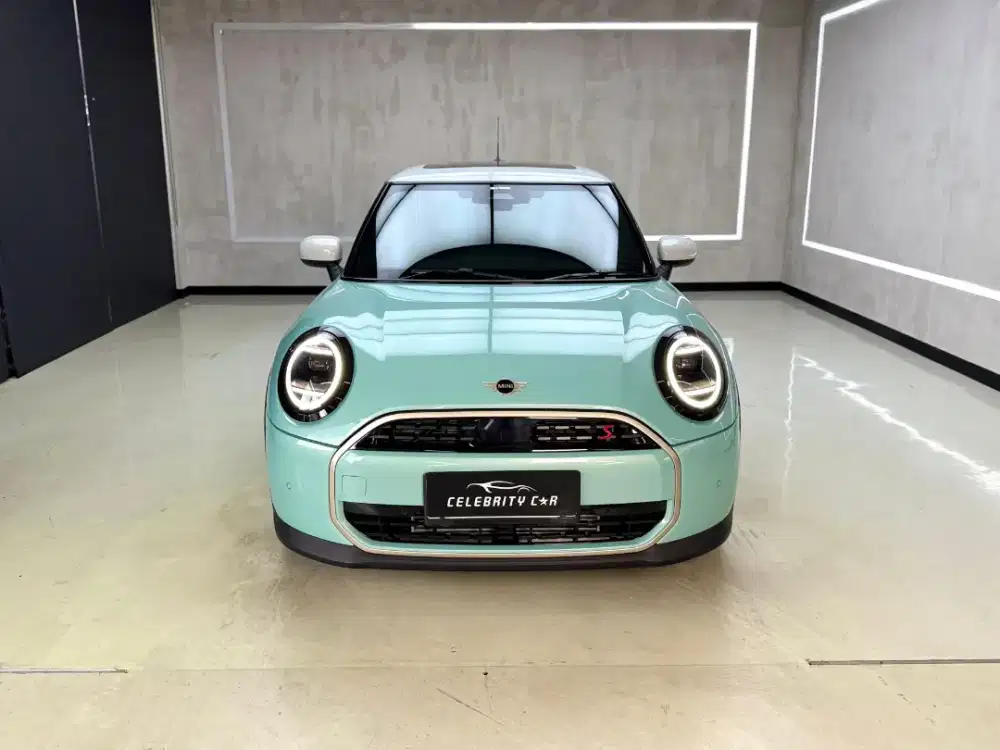 KM 2000an Mini Cooper S 3 Door 2024 Light Blue