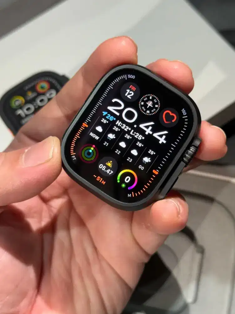 Apple watch ultra 2 black titanium