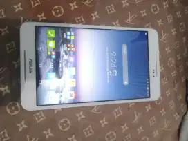 Tab Asus fonepad 8
