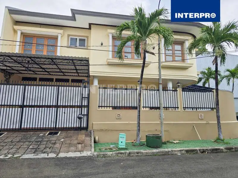 Rumah Dijual Puri Indah Cluster Elite Siap Huni Lt 274m2 - Bonus Tanah