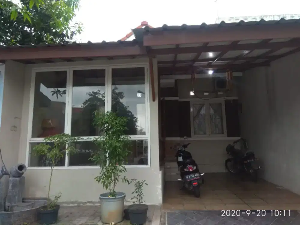 Rumah palem merah no.9