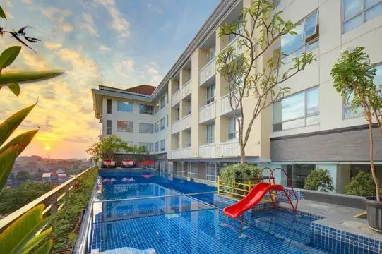 Hotel Bintang 4 di Kawasan Ikonik Yogyakarta