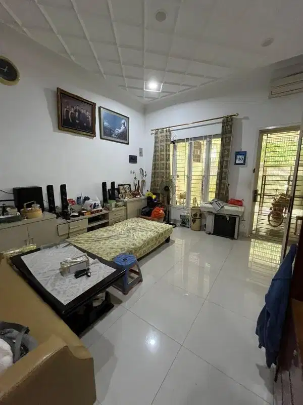 Dijual ceoat rumah rapi siap huni di Jelambar Grogol
