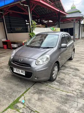 Nissan March 2013 Bensin
