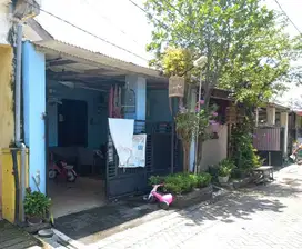 KRUMAH DI DESA PEPE, SEDATI SIDOARJO