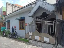 PERUM SUKODONO PERMAI BLOK E NO 11, KEBONAGUNG, SUKODONO SIDOARJO