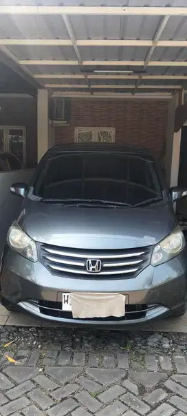 Honda Freed 2010 Bensin