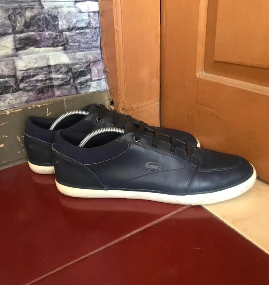 Sepatu Lacoste Navy