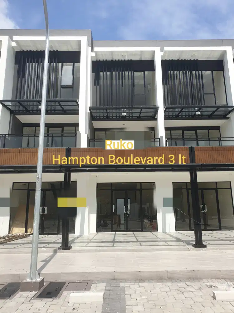 Disewakan ruko 3 lantai hadap Boulevard, Gading Serpong (lokasi ramai)