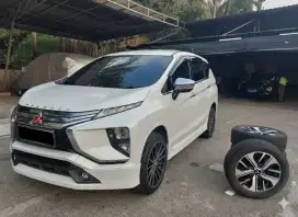 Mitsubishi Xpander Ultimate(AT) 2019 (pakai 2020)Putih, Tgn 1,KM 47 rb