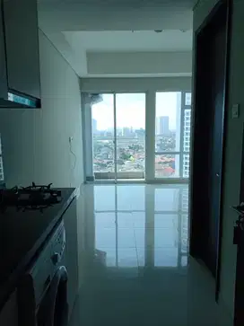 Dijual cepat apartemen Puri Mansion cuma 375 juta