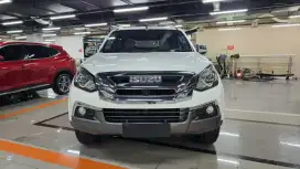 Isuzu mux premier 2019