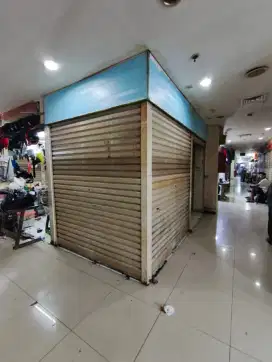 Disewakan Kios di Proyek Senen blok 3 lantai 1