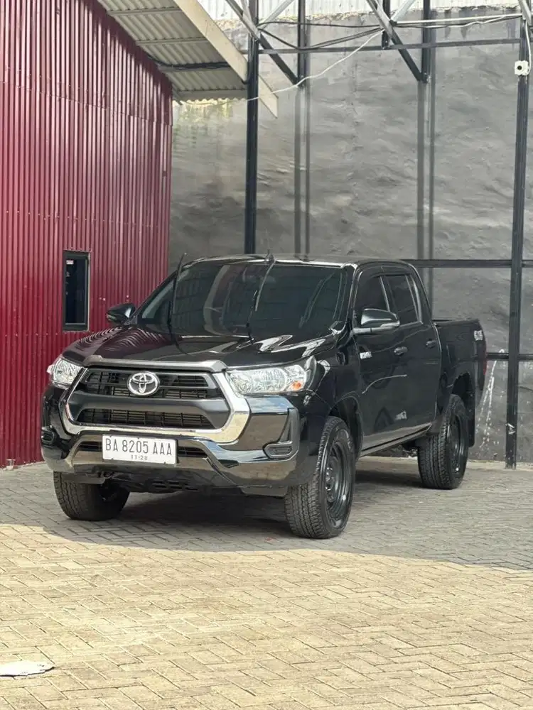 Hilux E double cabin pribadi km 40 rbuan Nego