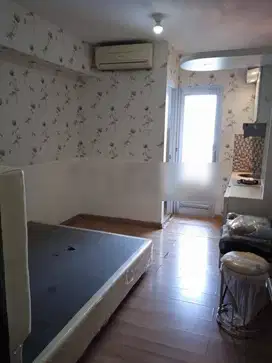 Apartemen Green Bay 1 BR Semi Furnished
