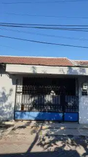 Rumah Wiyung Indah, Nyaman, Modern, Hook Full Kitchenset Surabaya