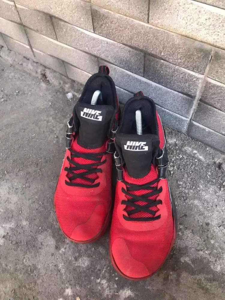 Sepatu Basket Nike Air Max