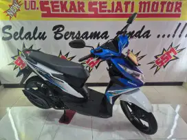 Honda Beat fi eco iss cbs dijamin muluuuuuss
