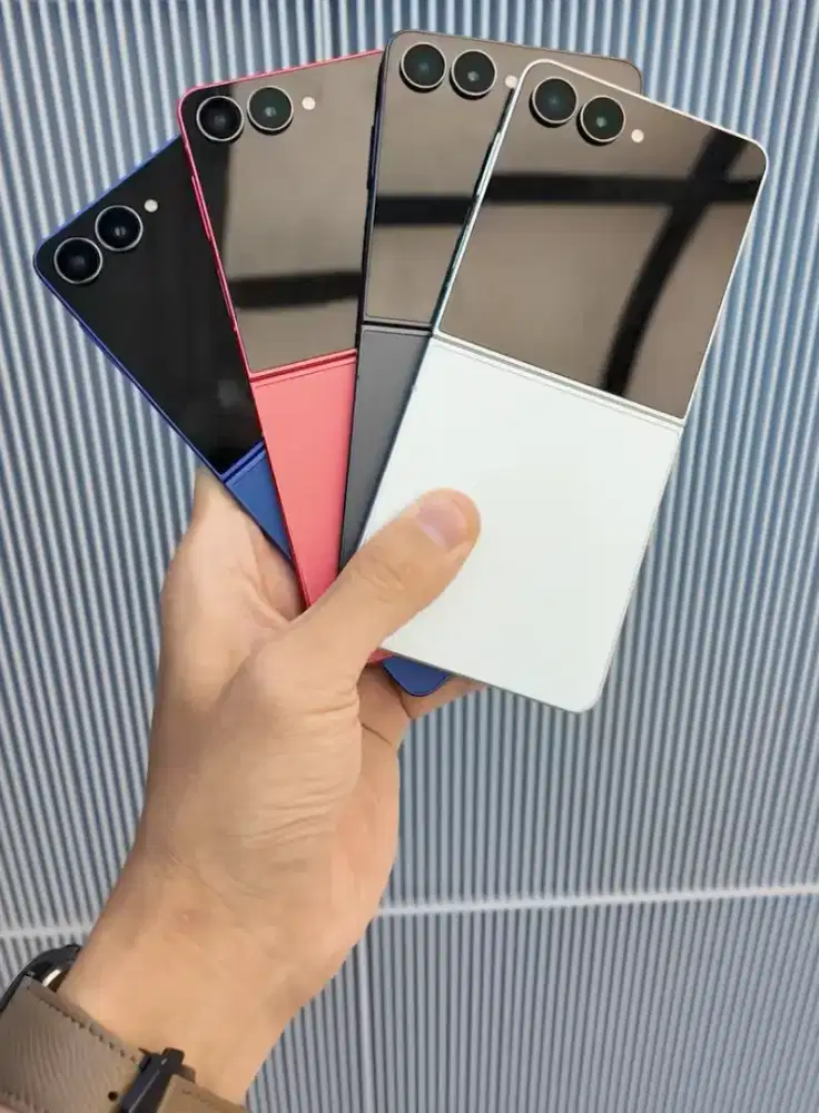 SAMSUNG GALAXY Z FLIP 7