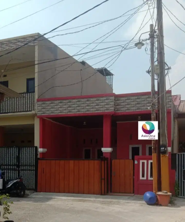 Di jual rumah 1 lantai  di perumahan pesona anggrek