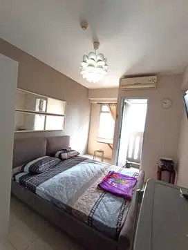 Apartemen Studio Green Bay Kondisi Furnish Dijual Harga Nego