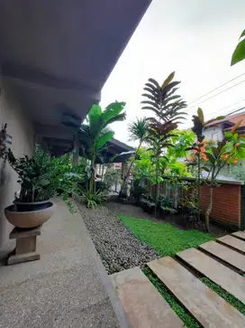 Rumah Hommy di Cigadung Dago dkt Tubagus Ismail Cikutra ITB Dago Golf