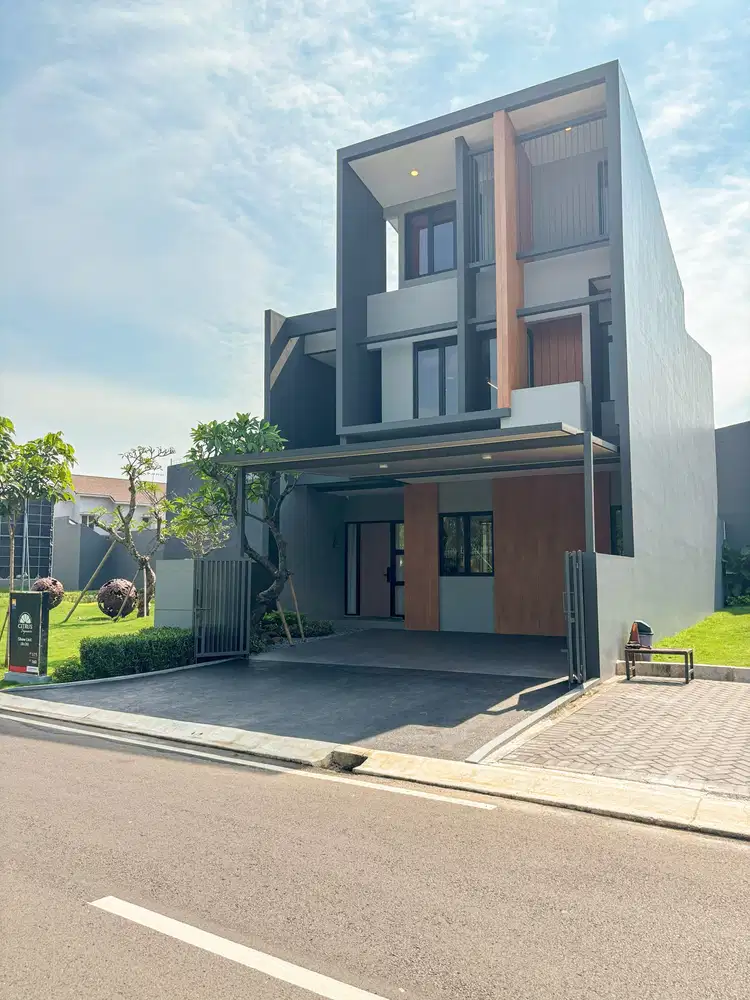 Rumah Modern 3 Lantai di Grand Wisata – Citrus Signature