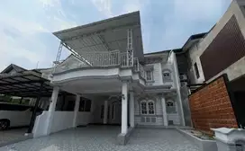 DIJUAL Rumah Cantik Siap Huni di Cluster Favorit KotWis Full Renov