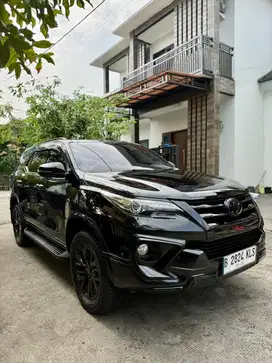 Fortuner VRZ TRD AT 2020 Kick Sensor