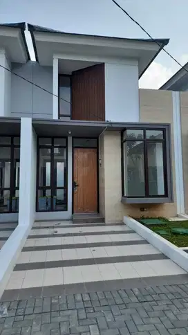 Disewakan rumah cantik sudah ada ac dekat citra berkat citra raya