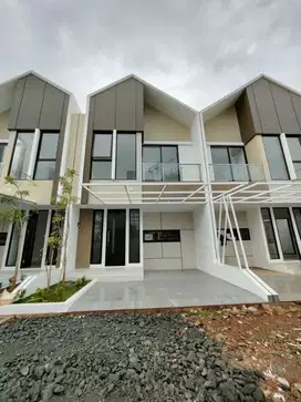 Rumah mewah dalam Cluster  1M  jakarta timur