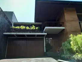 Rumah Mewah Luxury Cantik dan Besar di Dago Pusat Kota Bandung