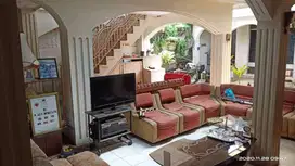 Rumah Strategis dekat RS Pasar Rebo TB Simatupang